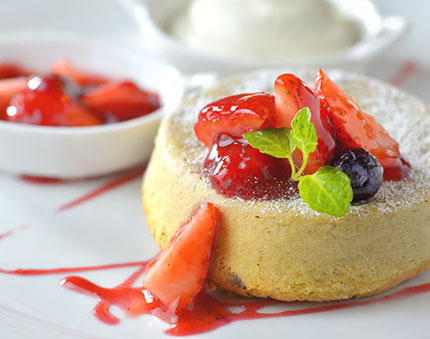 ～この時期だけのプレミアム～イチゴとシナモンのパンケーキ